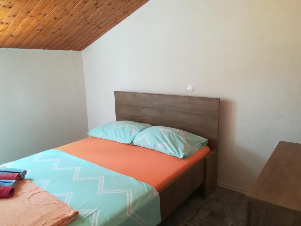 Apartmani Radic Rg Рогозница Экстерьер фото