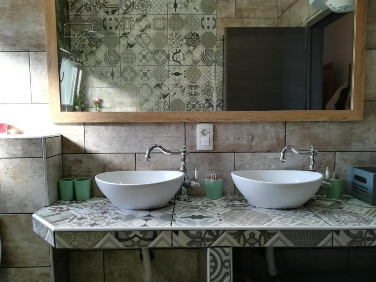 Apartmani Radic Rg Рогозница Экстерьер фото
