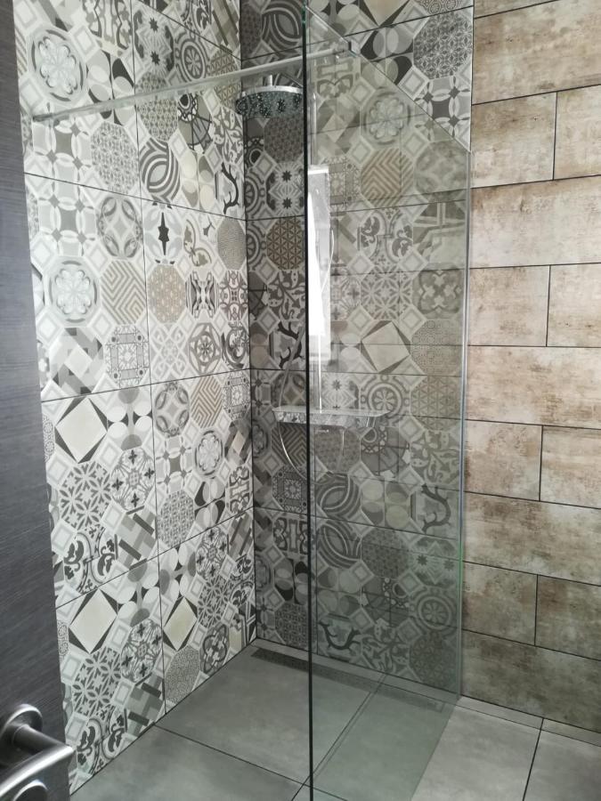 Apartmani Radic Rg Рогозница Экстерьер фото