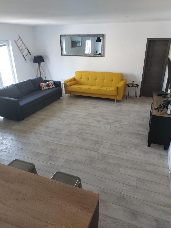 Apartmani Radic Rg Рогозница Экстерьер фото