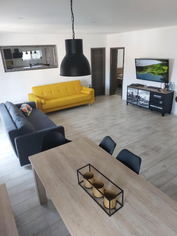 Apartmani Radic Rg Рогозница Экстерьер фото