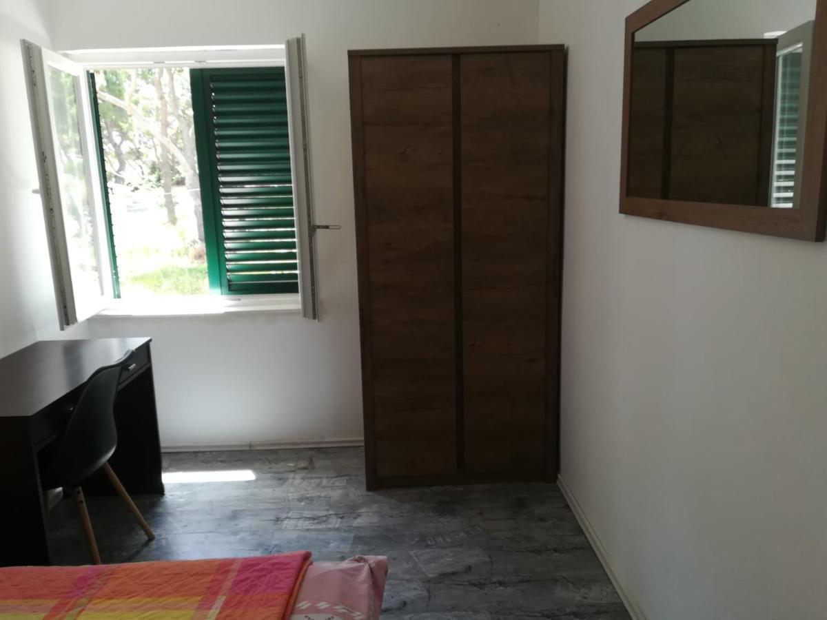Apartmani Radic Rg Рогозница Экстерьер фото