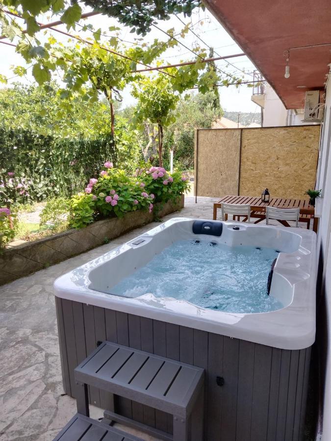 Apartmani Radic Rg Рогозница Экстерьер фото